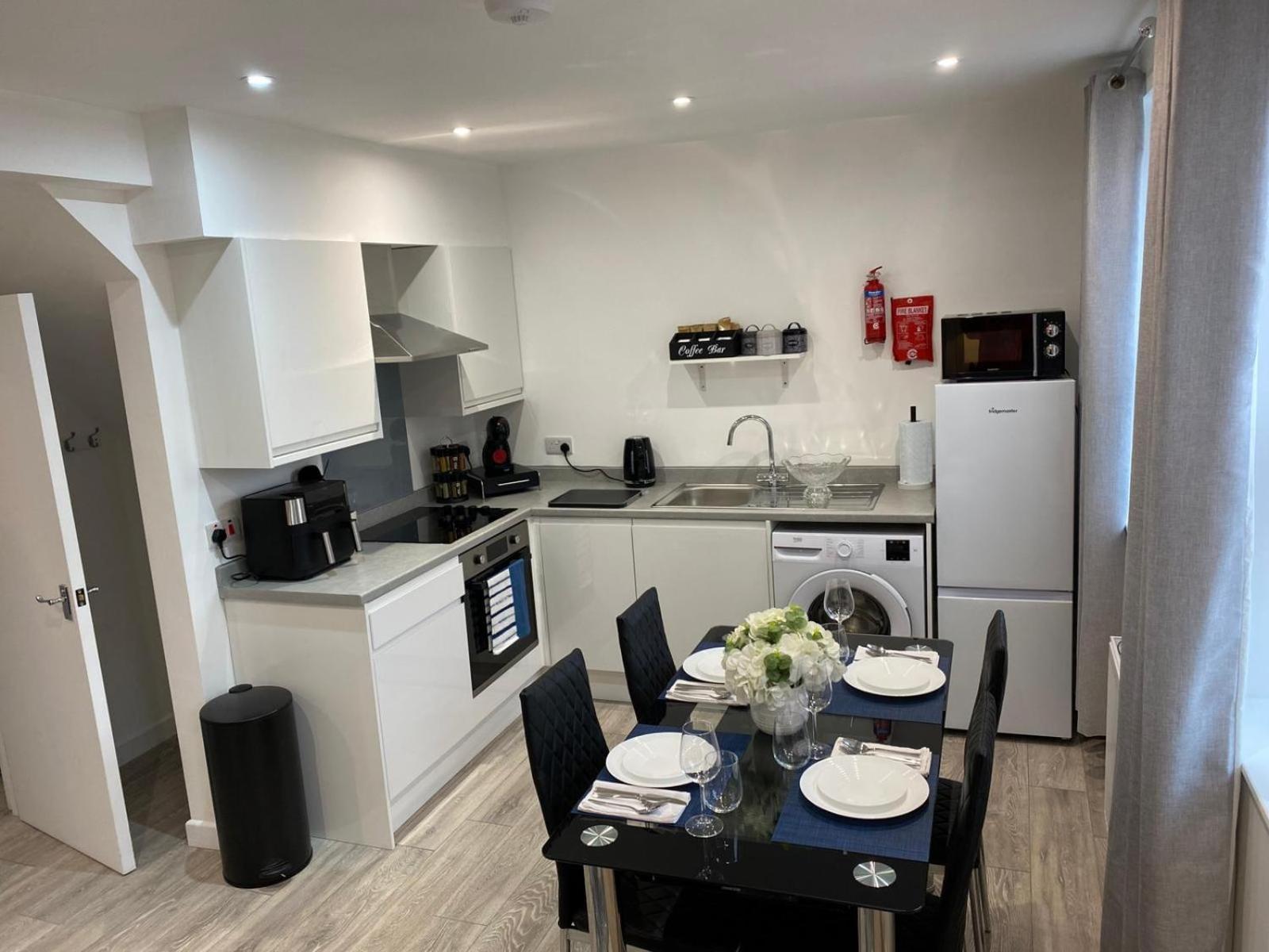 Stylish Apartment In Watford Watford  Extérieur photo