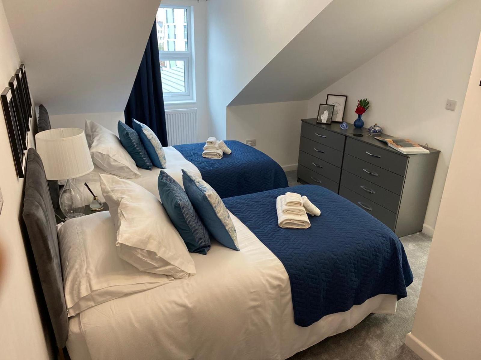 Stylish Apartment In Watford Watford  Extérieur photo